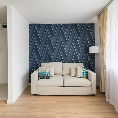 Ochota Glamour * Warszawa